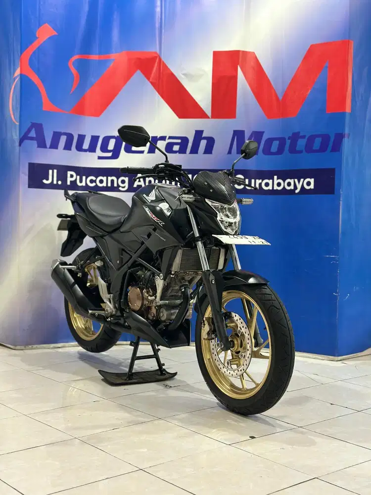 KM 9RIBU HONDA cb 150R Streetfire SE tahn 2017