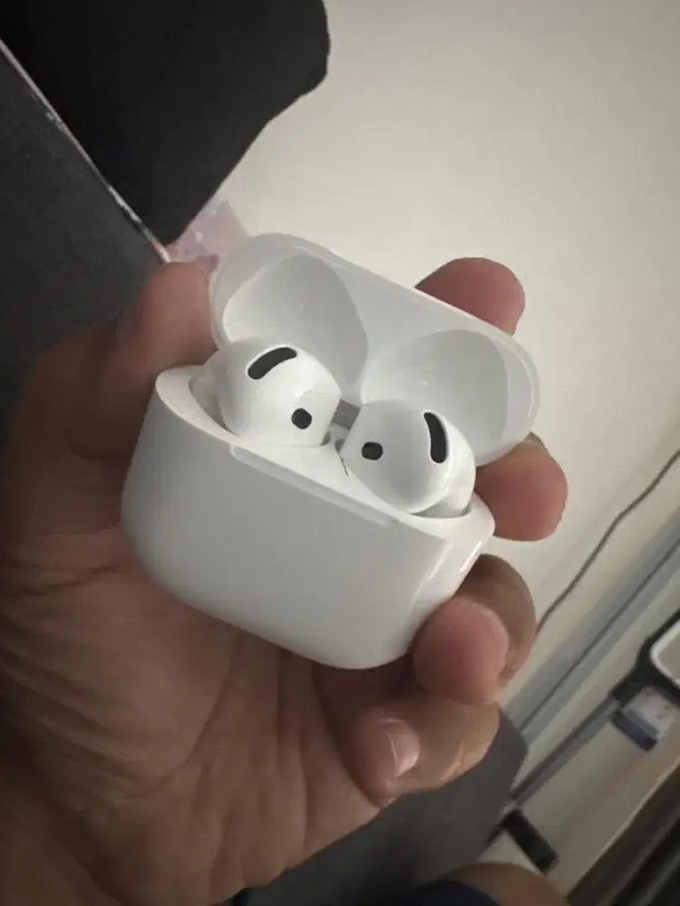 Apple Airpods 4 ANC