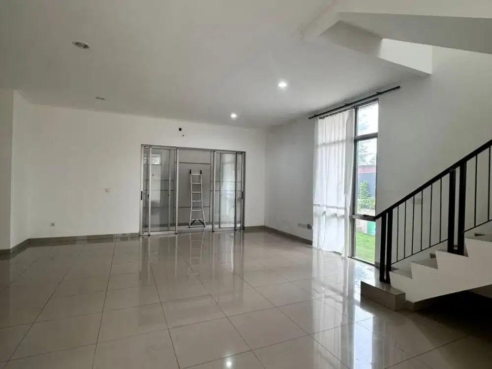 For Rent Rumah Cluster Danau Springville PIK 2 Hoek Kondisi Unfurnished Uk 8x15 m2/11x 15 m2