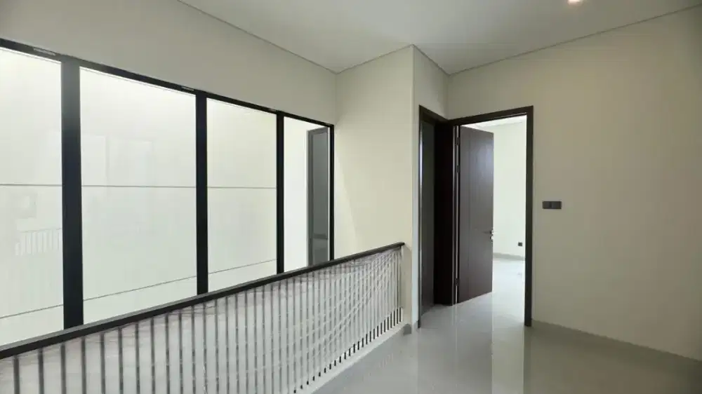 New house citraland utama dengan special layout void taman tengah