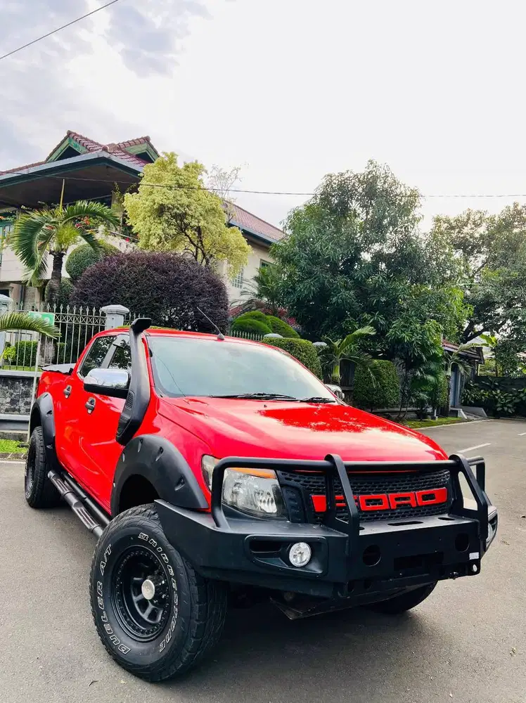 Ford Ranger 3.2 XLT Turbo diesel 4x4 Guanteng