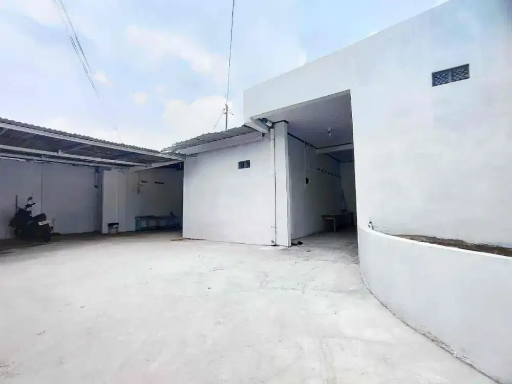 Kost Baru Tengah Kota Solo