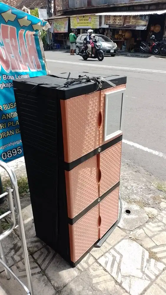 promo lemari susun  3