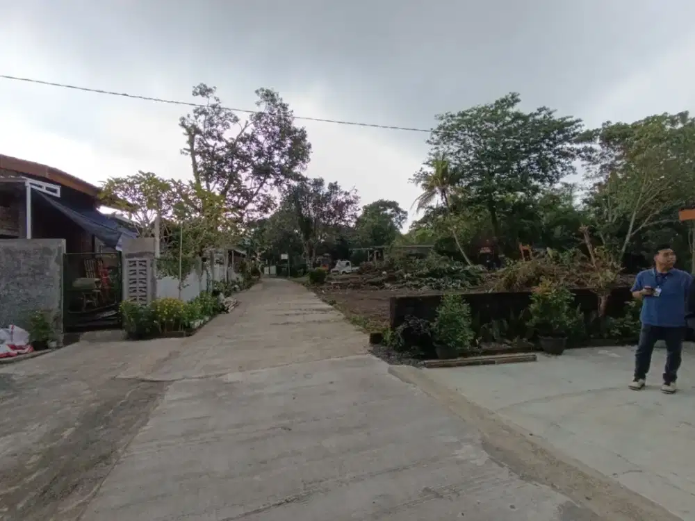 Tanah Dekat Ponpes Pandanaran, Jl Kaliurang, SHM Pekarangan