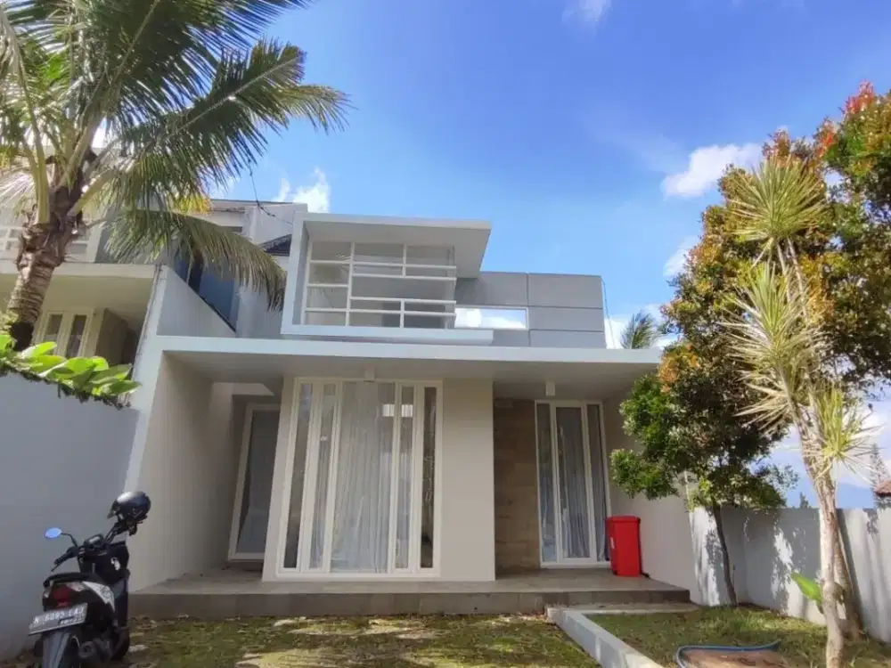 VILLA EKSKLUSIF DI PANDERMAN HILL 1 LANTAI READY STOCK