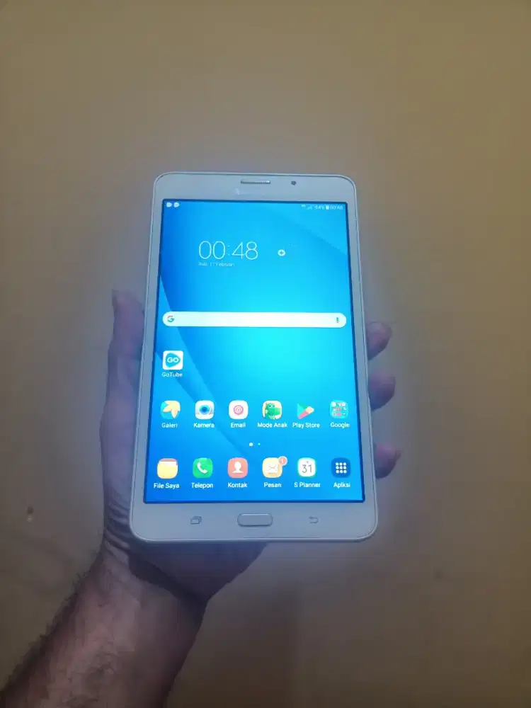 Samsung TAb A SM-T285 Ram 1,5/8  normal semua msh orisinil  batangan