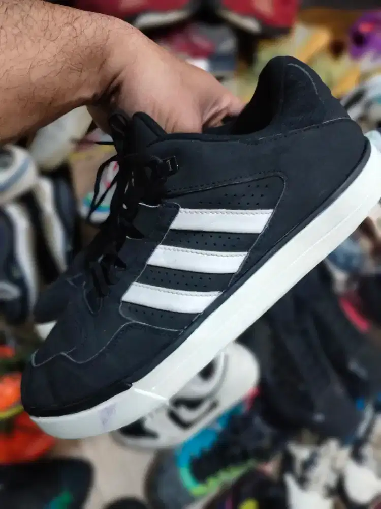 Adidas neo High suede, size 44