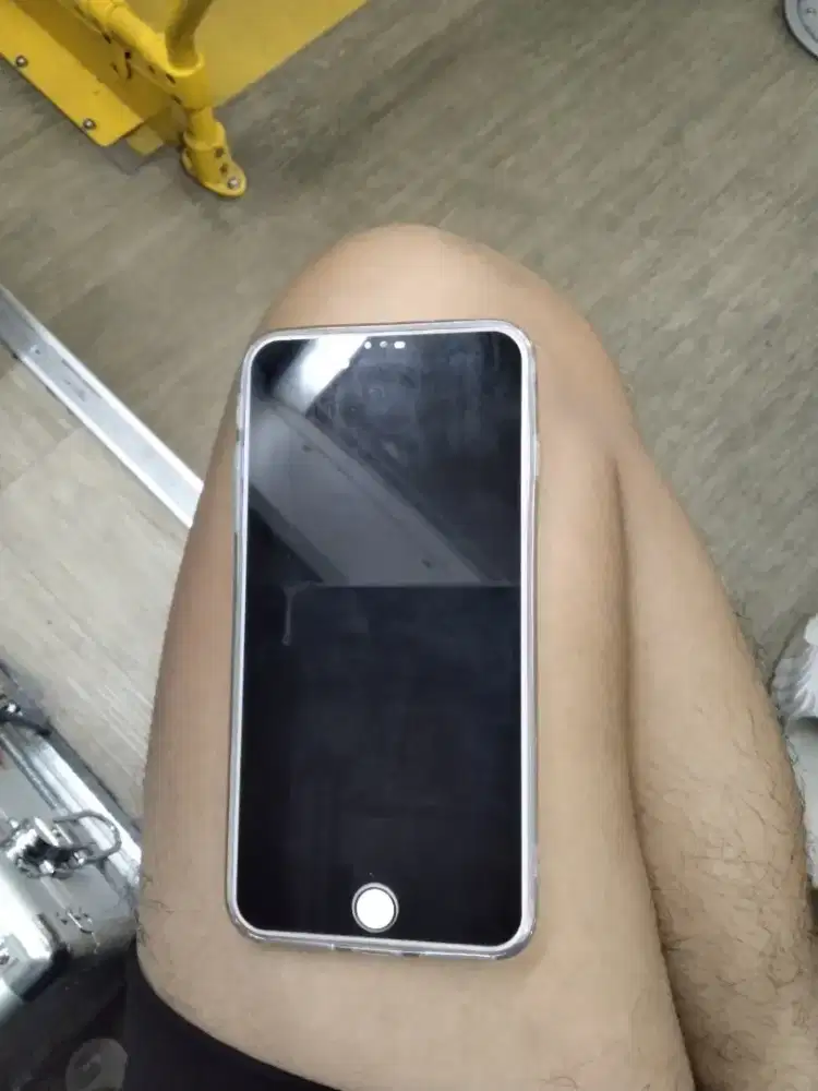 Jual cepat iPhone 7 plus ram 128gb all operator, inter, BH 100,