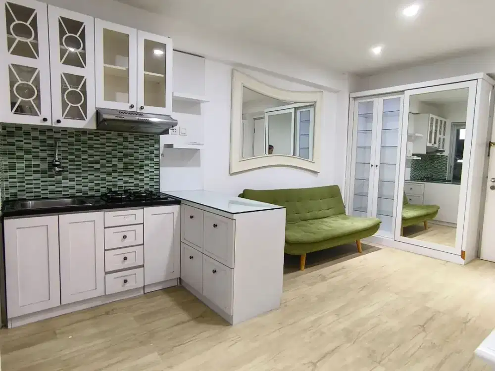 Dijual Green Bay Pluit 2BR Hook Luas 50m² Full Furnish – Tower Bayview Seberang Baywalk Mall