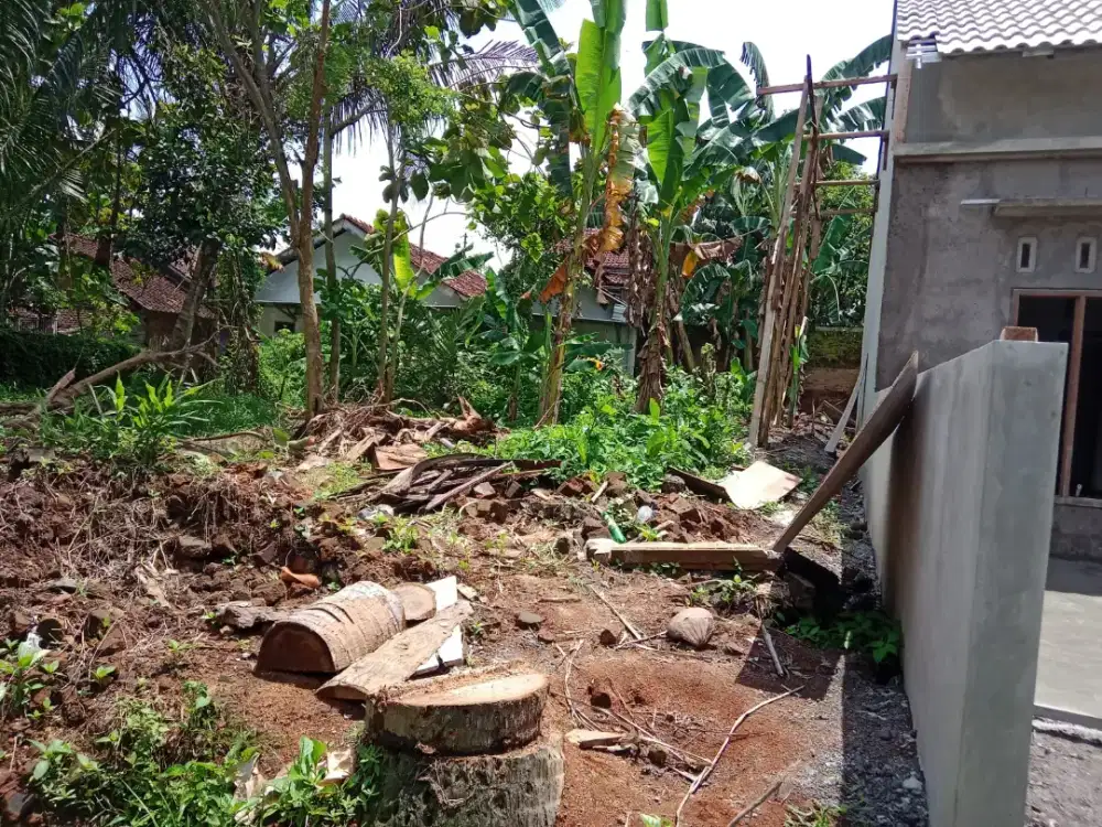 DIJUAL TANAH DATAR SIAP BANGUN LINGKUNGAN NYAMAN DAN ASRI