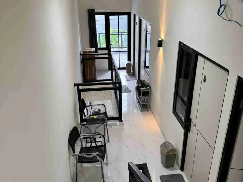 Di jual kost premium bangunan baru