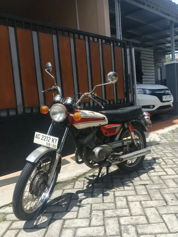 Yamaha As3 125 Twin tahun 1974