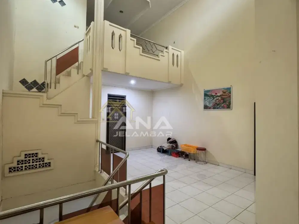 ANA RUMAH UK 5.7X20M DI KOMPLEK KAVLING POLRI JELAMBAR