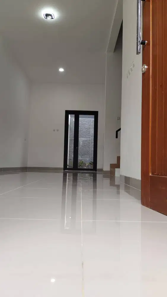 Jual Rumah Baru siap Huni Bangunan bagus Ciputat Bintaro