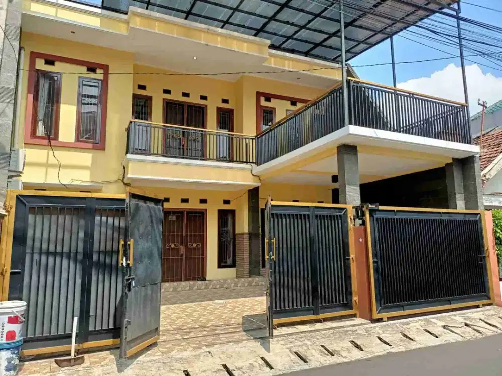 Rumah Besar 2 Lantai Cocok Utk Kantor Ditebet Jak - Sel