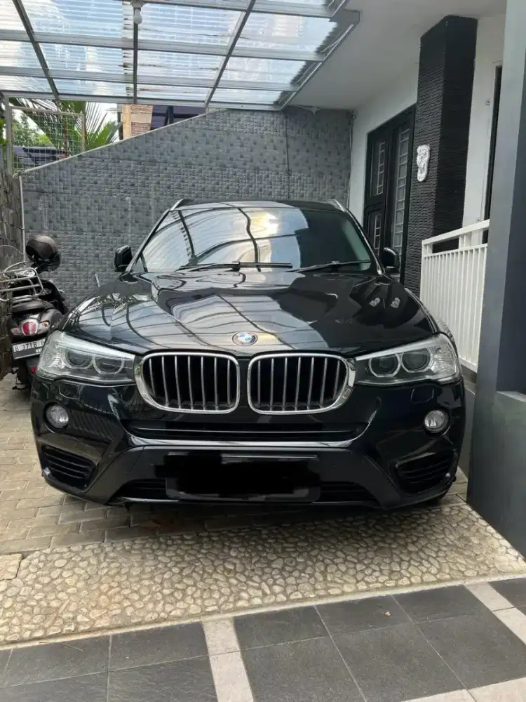 BMW X3 2.0 AT 2015