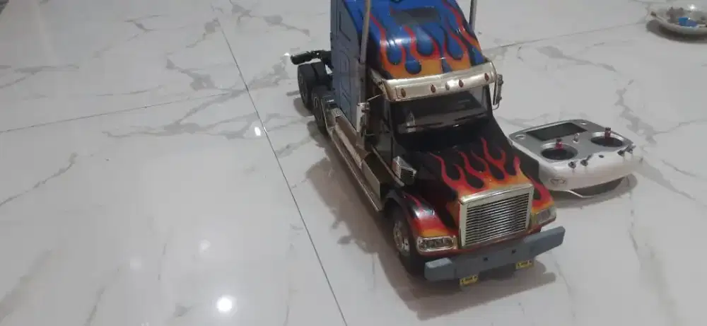 Rc truck tamiya skala 1/14