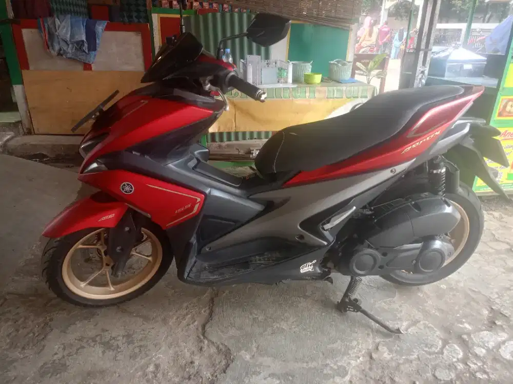 AEROX 2019 Kelles Abs