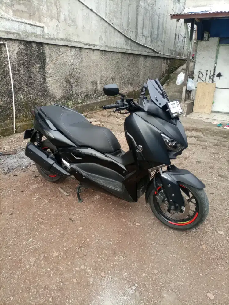 Yamaha xmax 2022