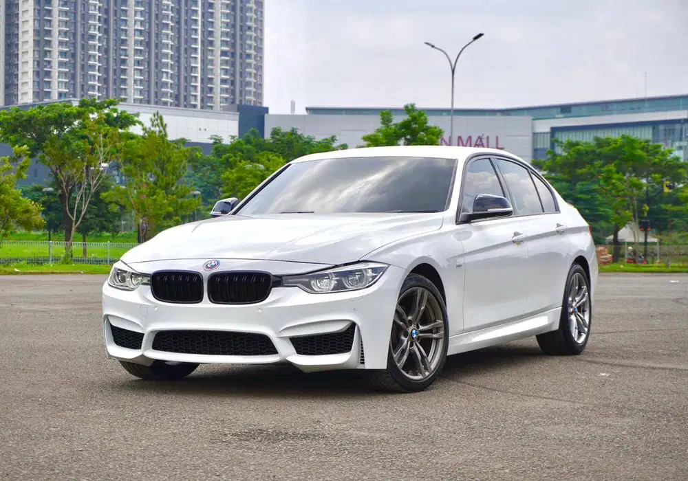 BMW 320i F30 Sport M-Performance B48 Facelift LCI 2018
