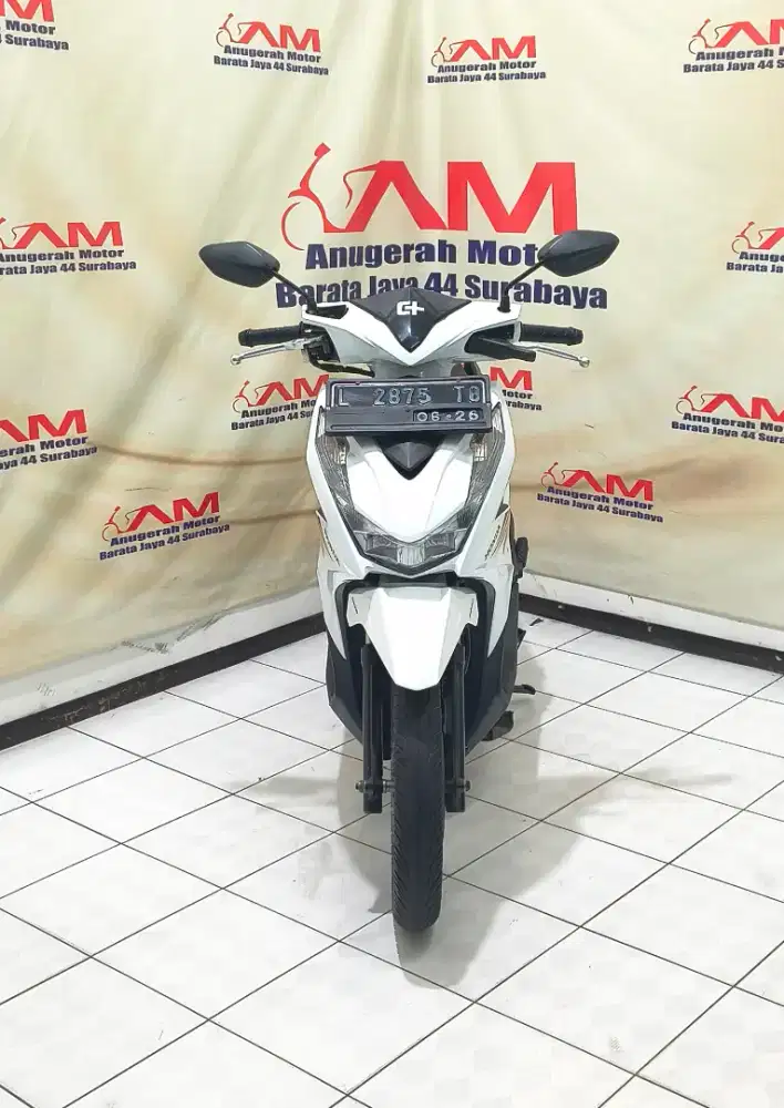 Honda Beat CBS tahun 2021 warna putih