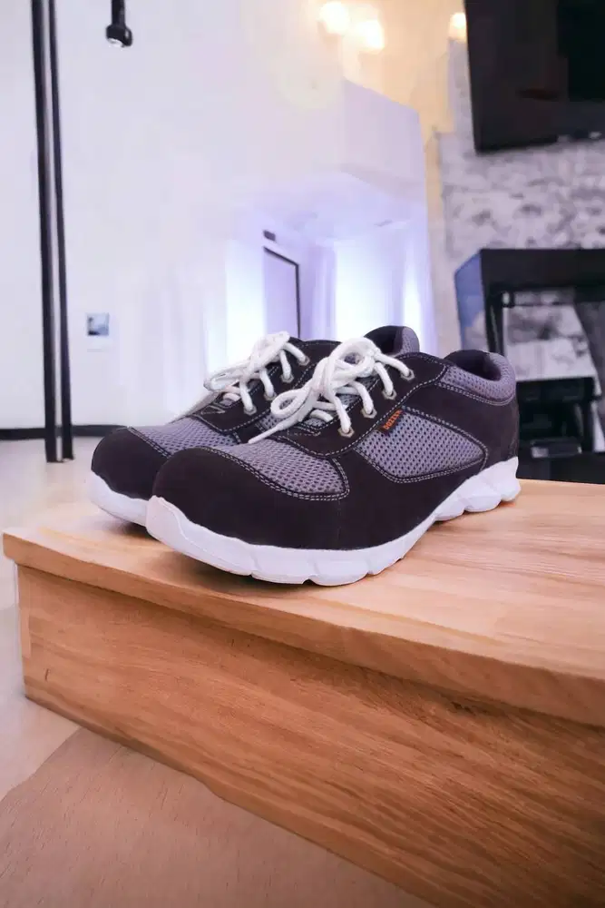 Asli Sepatu safety pekerja galangan kapal Kaliwungu