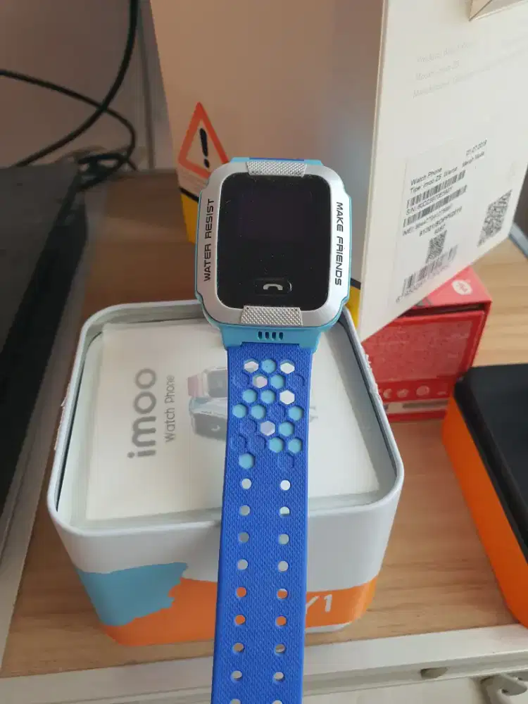 Jam Imoo watchphone kondisi spr baru, baru 1 kali pakai
