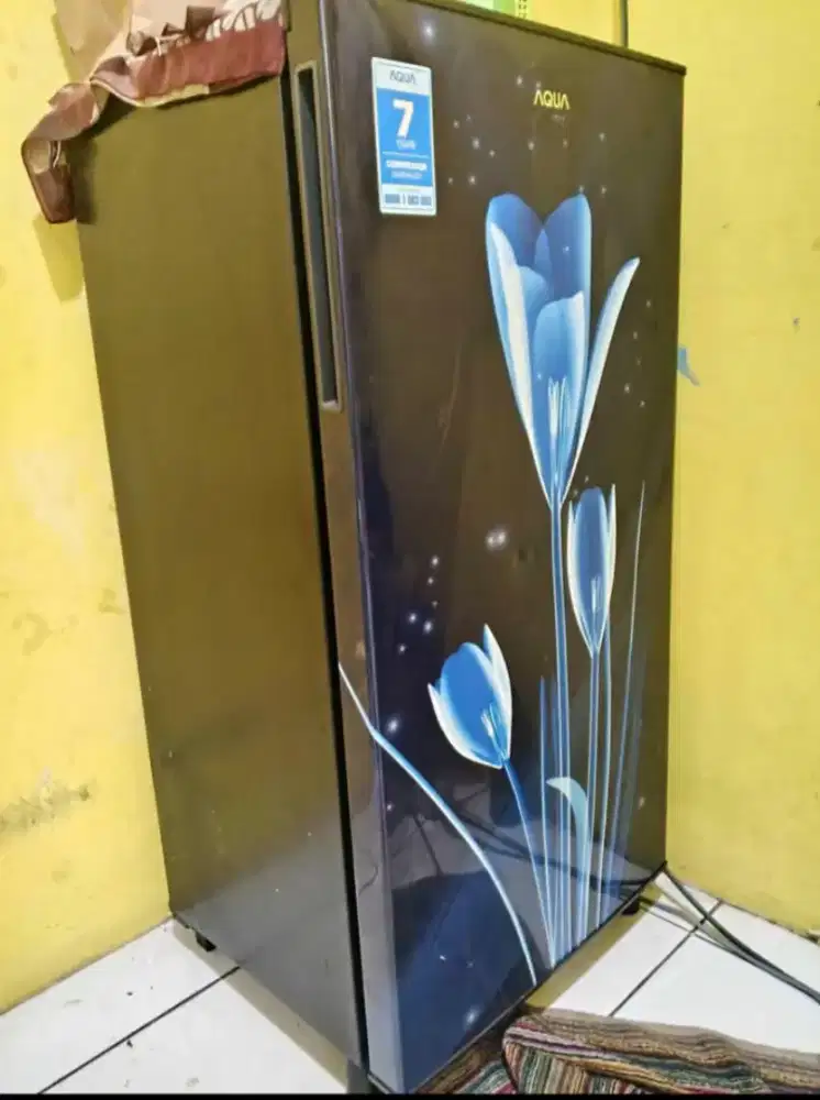 DIJUAL kulkas AQUA