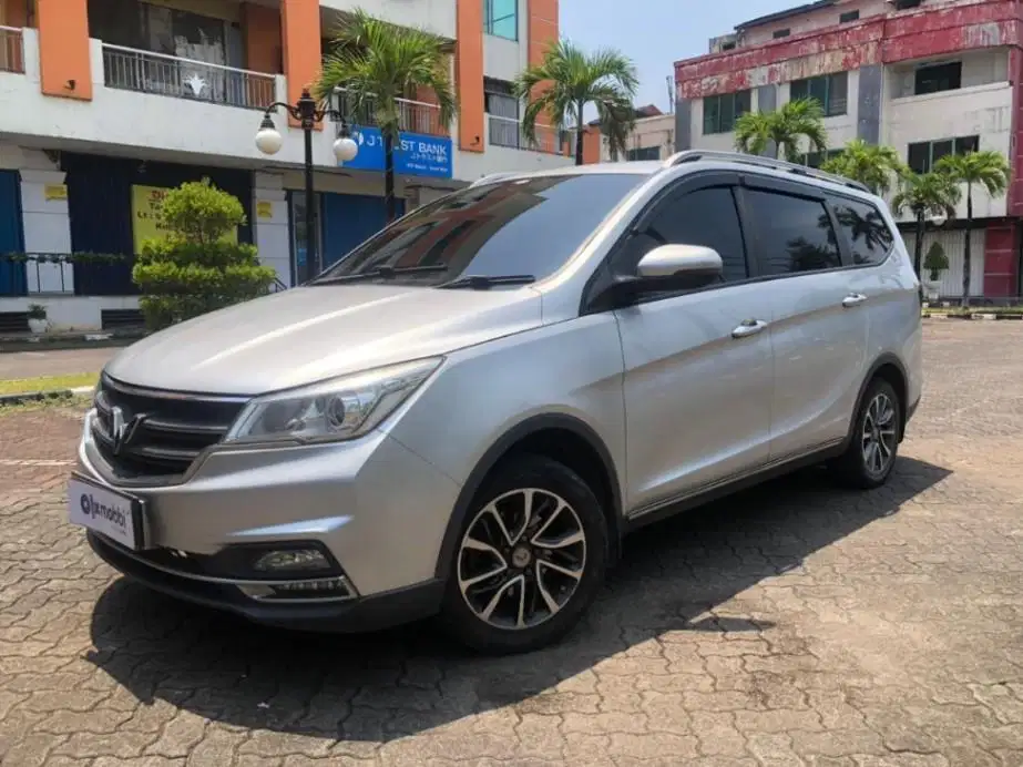 DP MURAH - Wuling Cortez 1.5 C Bensin MT 2018