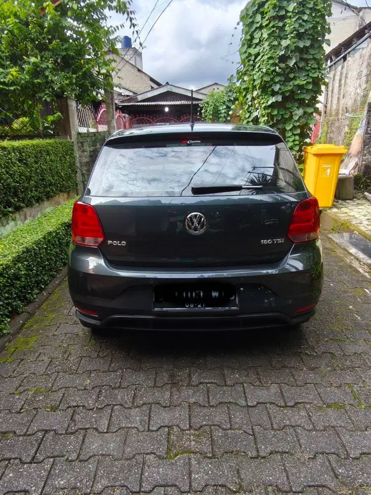 Volkswagen Polo tahun 2022 (CBU)