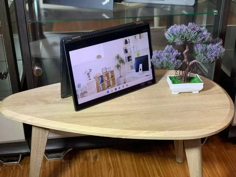 Lenovo Thinkpad L390 Yoga Intel Core i5 GEN8 RAM 8GB SSD Touchscreen