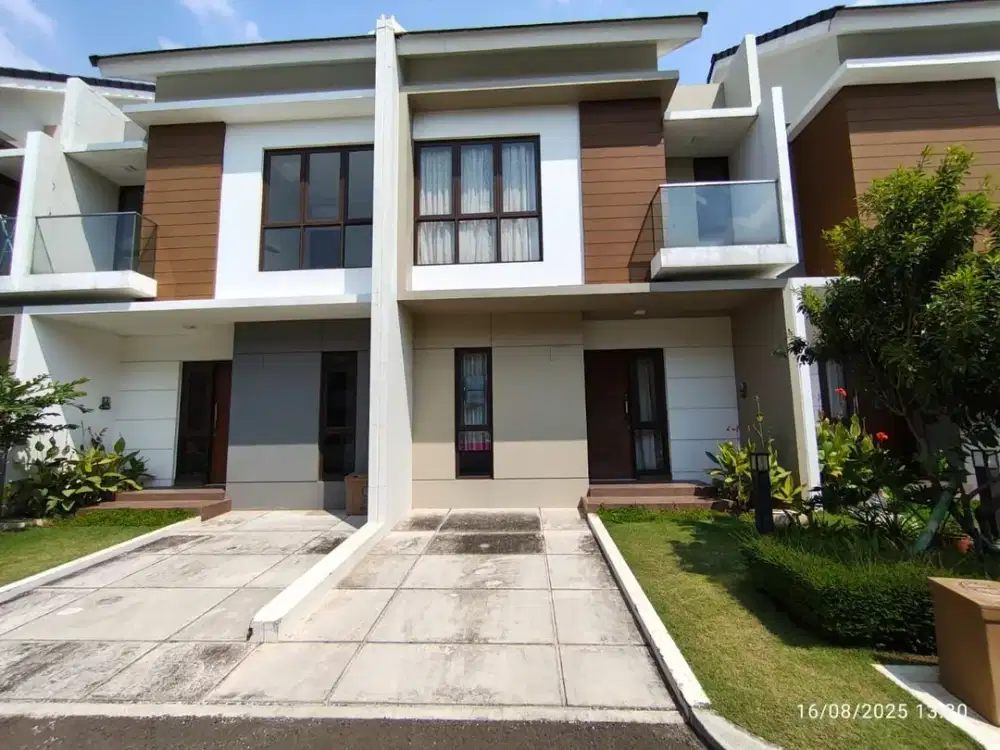 Best Deal! Rumah 2 Lantai Summarecon Bekasi 1 M-an Akses Serba Strategis 73554 SV