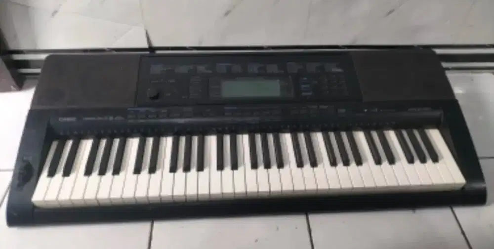 Keyboard Casio CTK 5000 siap pakai