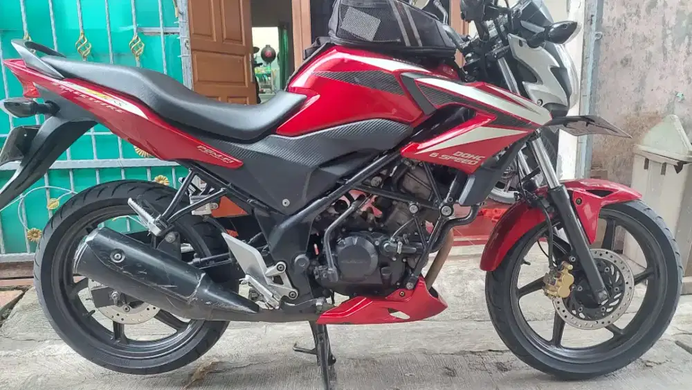 Dijual CB150R 2014