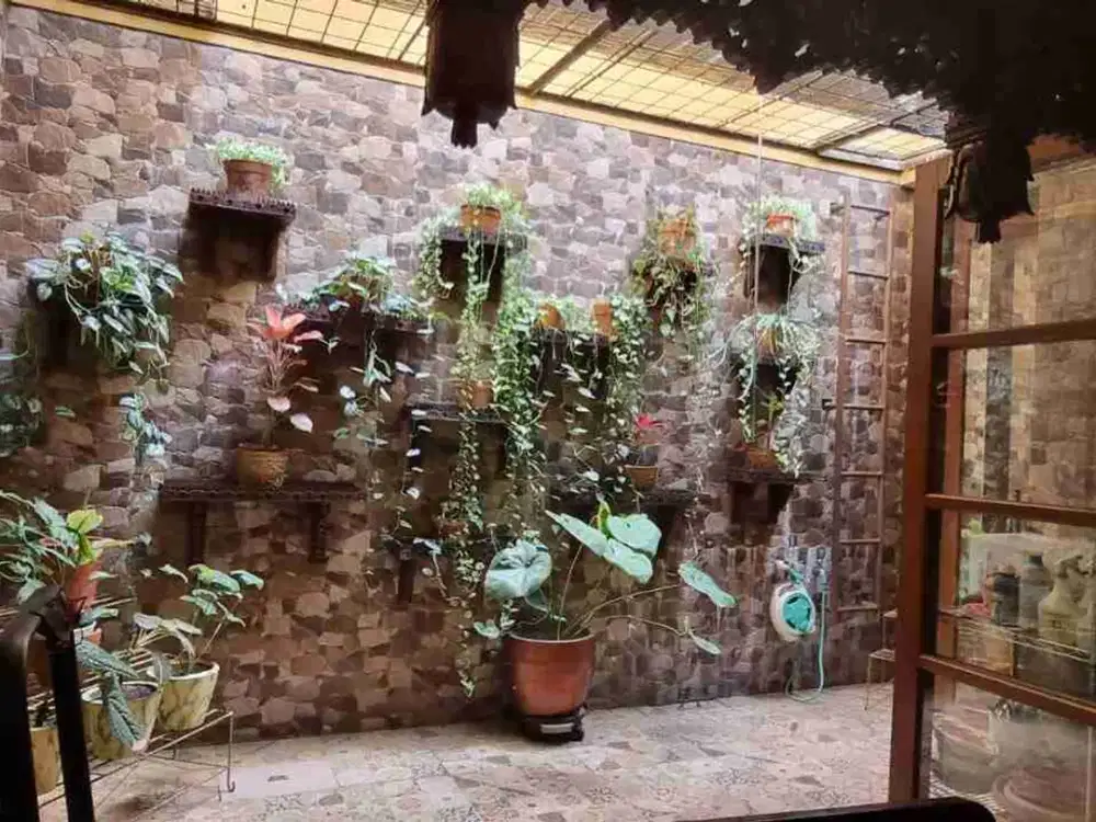 Rumah etnik mewah lux luas di cinere jakarta