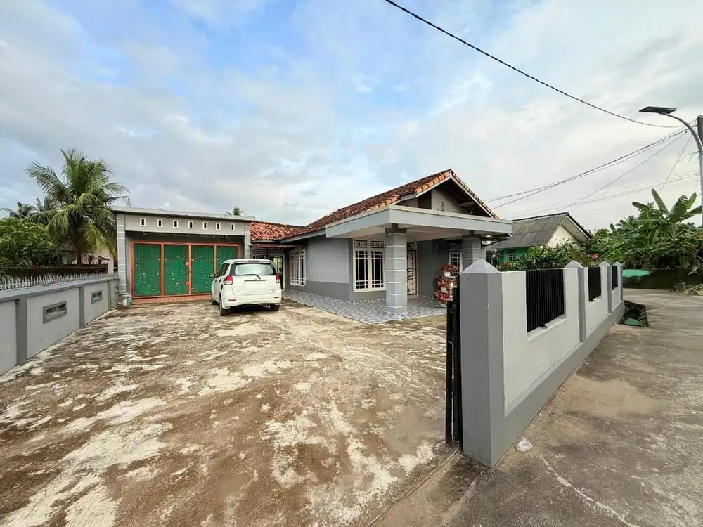 Dijual rumah jalan mayor zen palembang