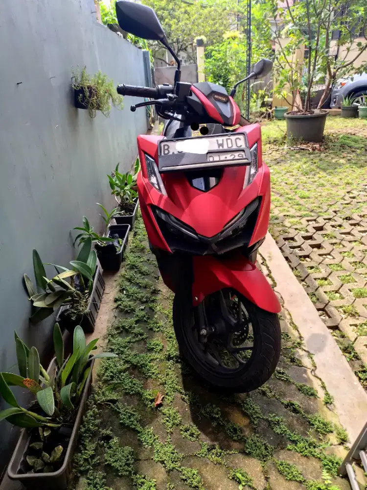 Honda Vario 160 cc. Tng 1 dari baru (km-10rb)
