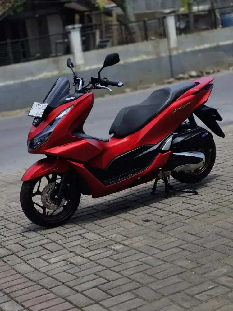 HONDA NEW PCX 160 ABS 2024 KM 7RB REAL DP CUKUP 2.5JT