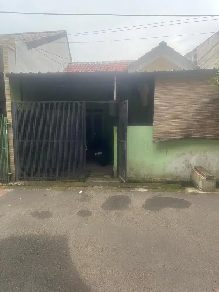 DIJUAL RUMAH STRATEGIS PAMULANG