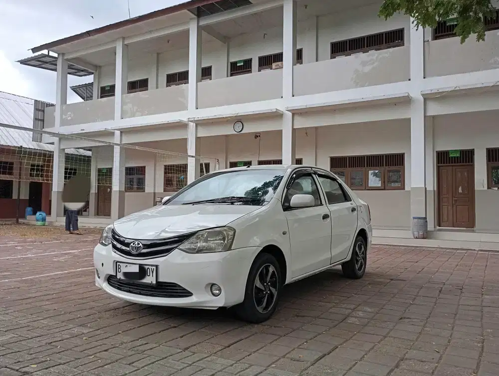Toyota Etios 2013 Bensin
