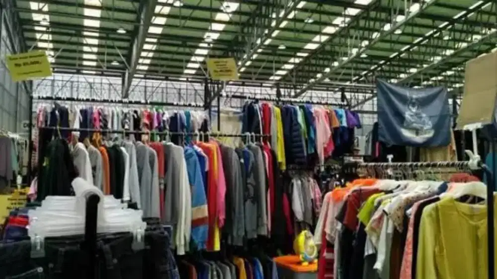 Lowongan kerja untuk susun stok baju dan beres rumah