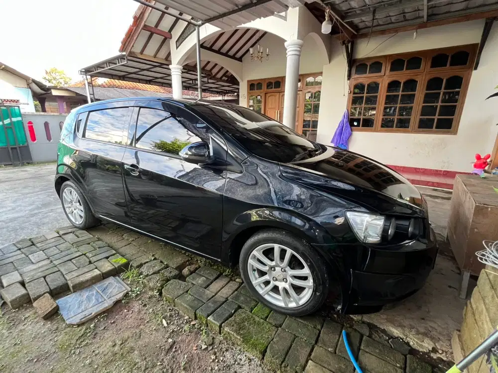 Chevrolet Aveo 2014 Bensin