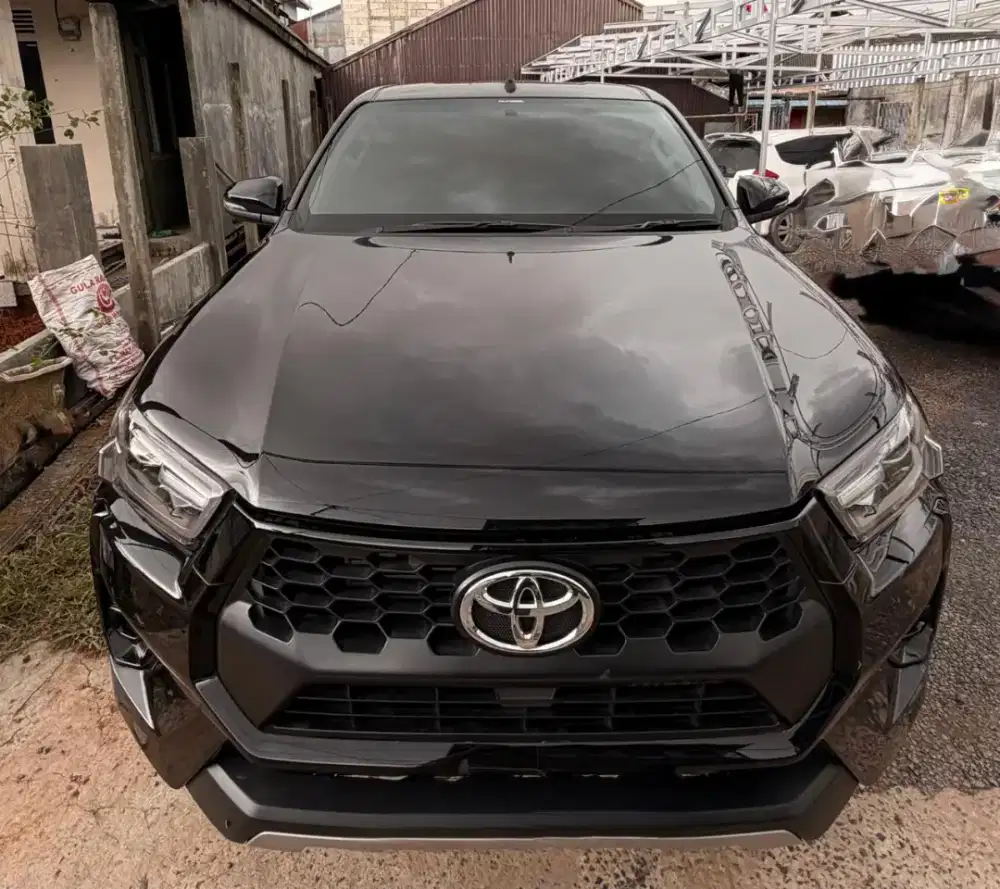 Hilux D cab V At 4X4 2025 bulan 8