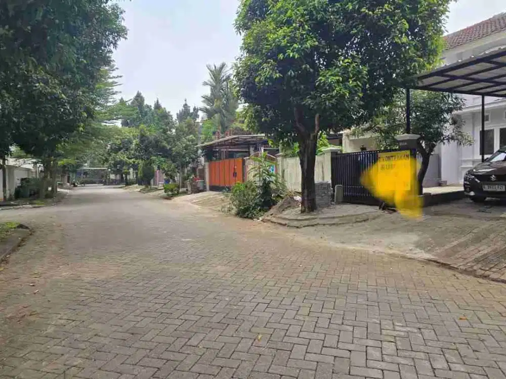 rumah siap huni, luas, terawat di serpong