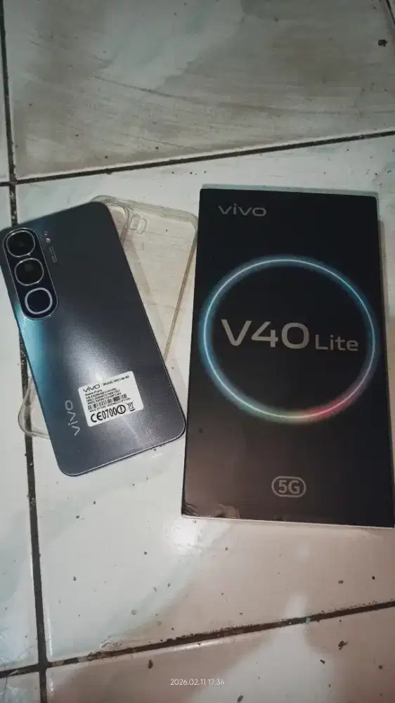 ViVO V40 Lite RAM 8/256