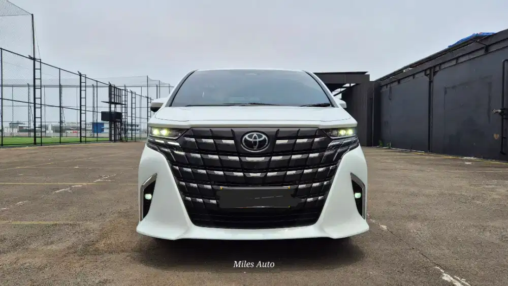 Toyota Alphard G 2.5 AT 2024 Akhir Good Condition