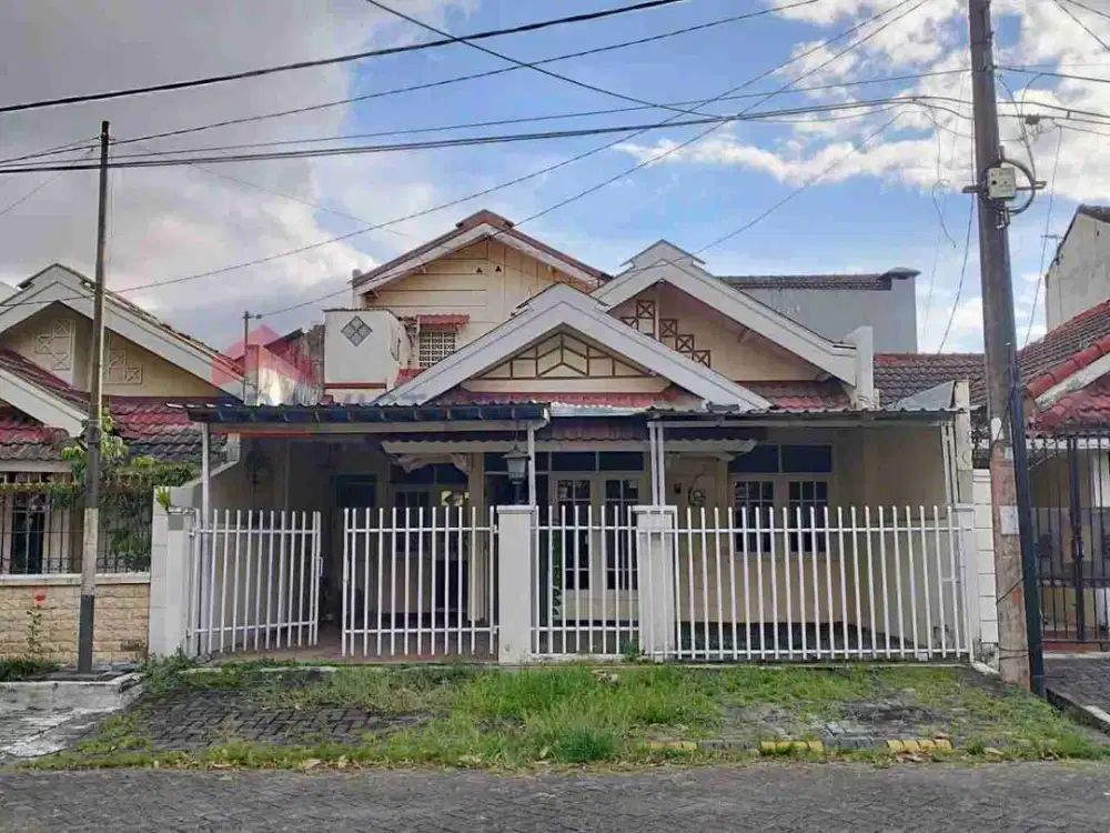 Rumah 5 kamar di PBI Araya dekat Plaza Araya, Persada Hospital, Club House, Kampus Binus, Bandara Abd Saleh Malang