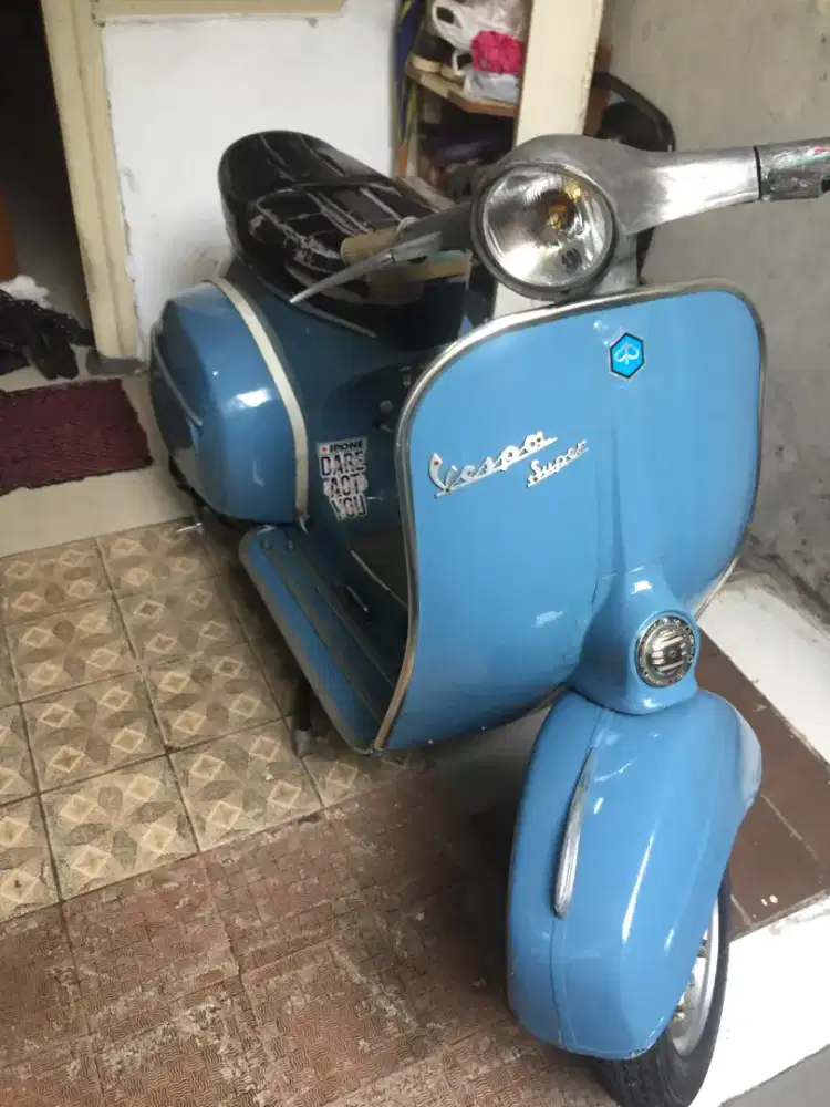 Vespa super 1973 astuti