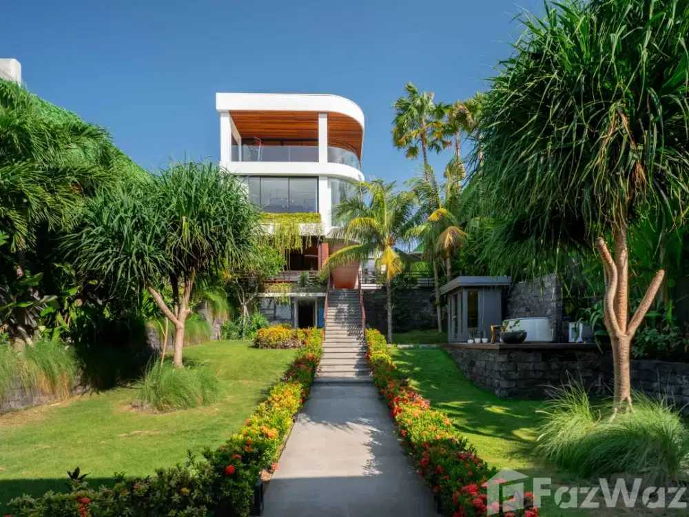 6 Bedroom Villa for sale in Pererenan, Bali