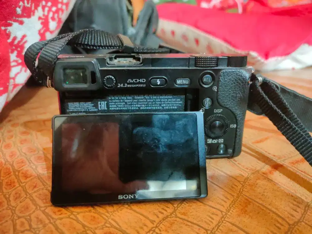 Sony a600 plus lensa fix 50mm